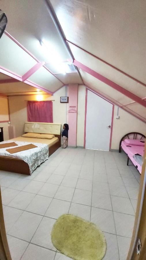 Dongorit Cabin Deluxe Room Kampong Kundassan エクステリア 写真